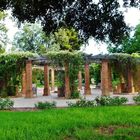 شقة فالنسيا  في Almiserat المظهر الخارجي الصورة